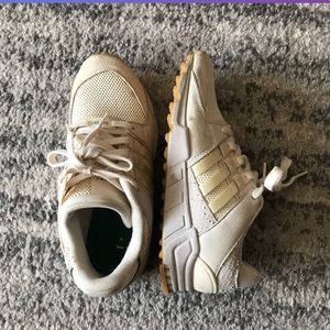 Adidas Light Beige Sneakers